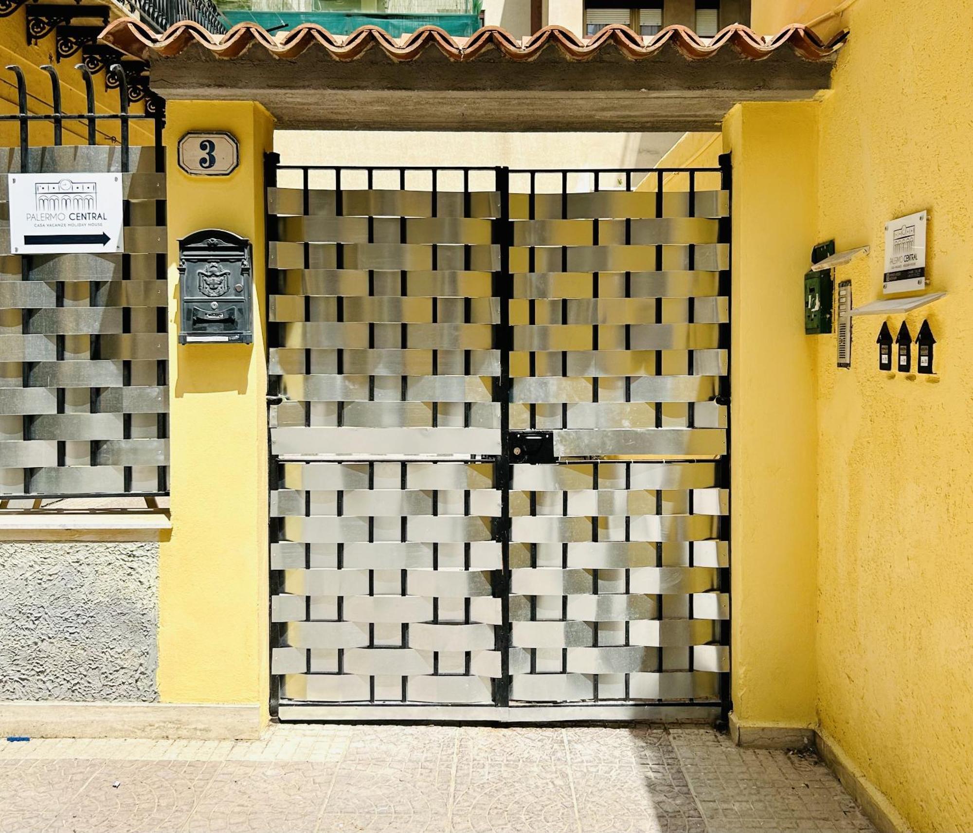 Palermo Central Bagian luar foto